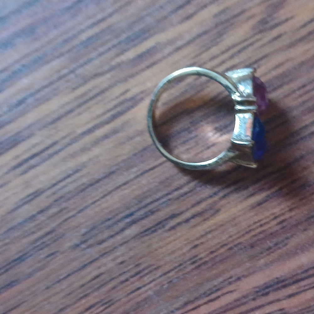 Ring - Picture 4 of 7